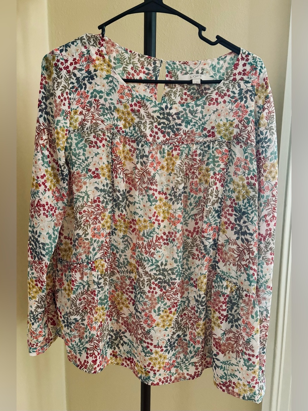 LOFT Floral Print Long Sleeve Blouse Tunic Top Size M